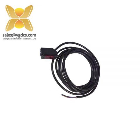 OMRON E3Z-R61 Photoelectric Sensor, Precision Measurement & Reliable Control