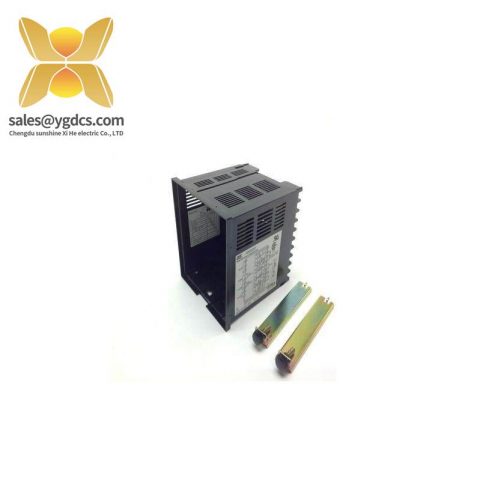 OMRON E5AX-S-AEC-320 AEC Temperature Controller, High Precision Industrial Automation Solution