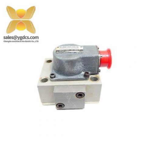 MOOG D136-002-005 Servo Valve - Precision Control for Industrial Applications