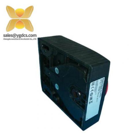 Siemens 6RA28 18-6DS21-0 - High-Power Drive for Heavy Industries